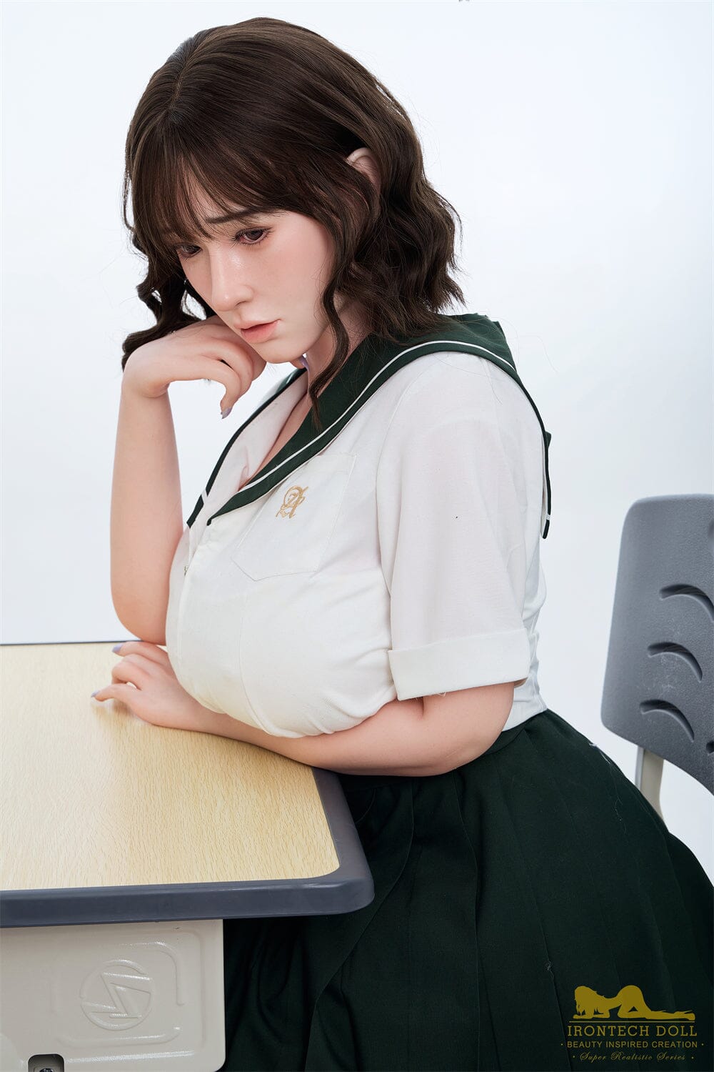 IRONTECH DOLL S7 Betty Shemale | 全矽膠仿真娃娃 | 162 cm 購買